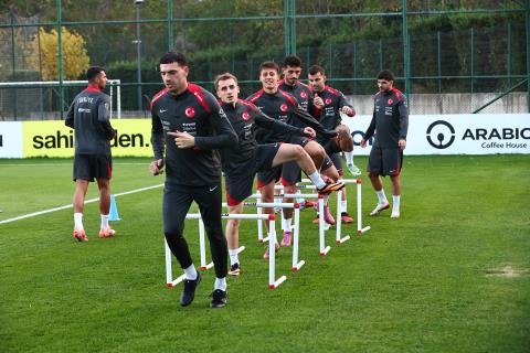 09e1ffdac9aa464d9f7b955e3c064897_m