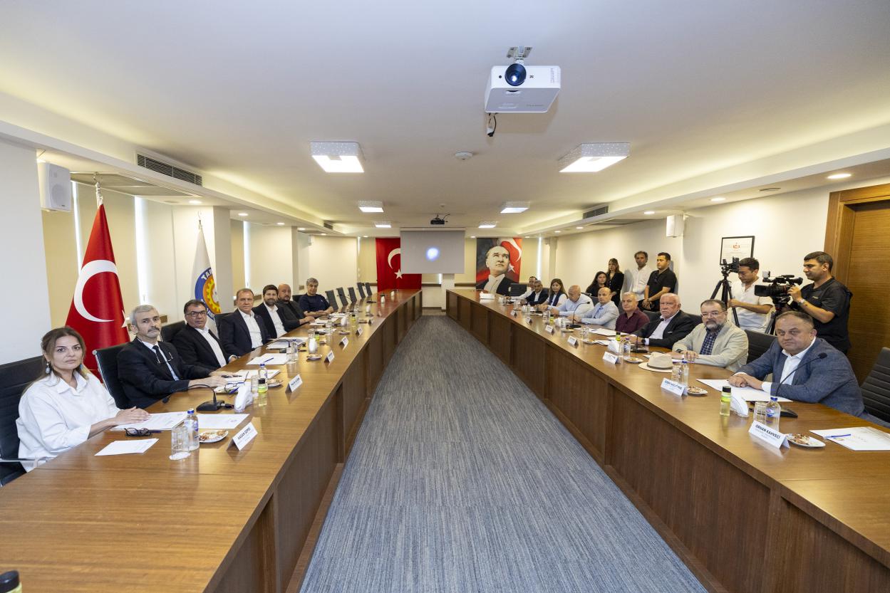 baskan-secer-tarsus-ticaret-ve-sanayi-odasi-yuksek-istisare-kurulu-2025-yili-toplantisina-katildi-1-36141820250526204026