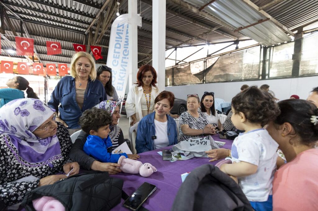 evimiz-atolye-projesi-ile-kadinlar-yeteneklerini-kesfediyor-11-66372220250531082424