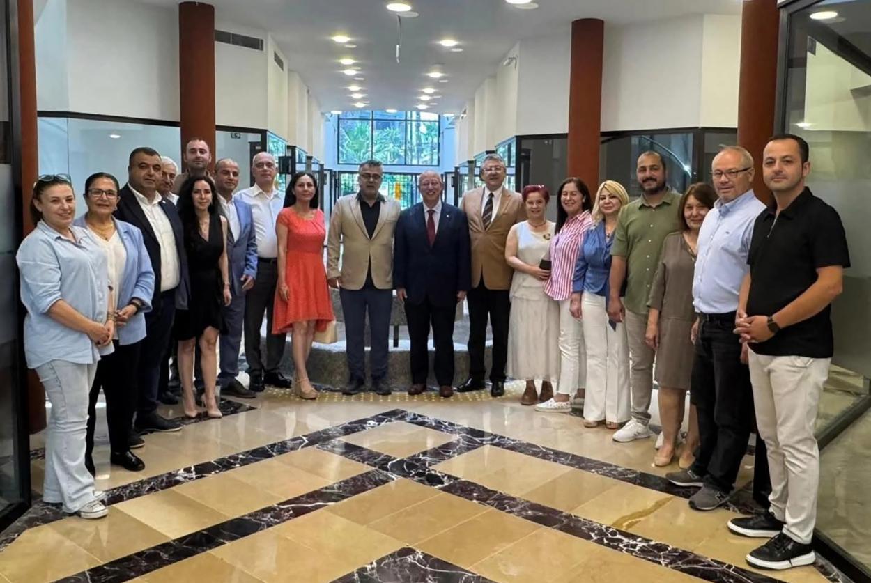 mersin-ve-hatay-kent-konseyleri-kardes-kent-konseyi-oldu-1-24122120250619091348