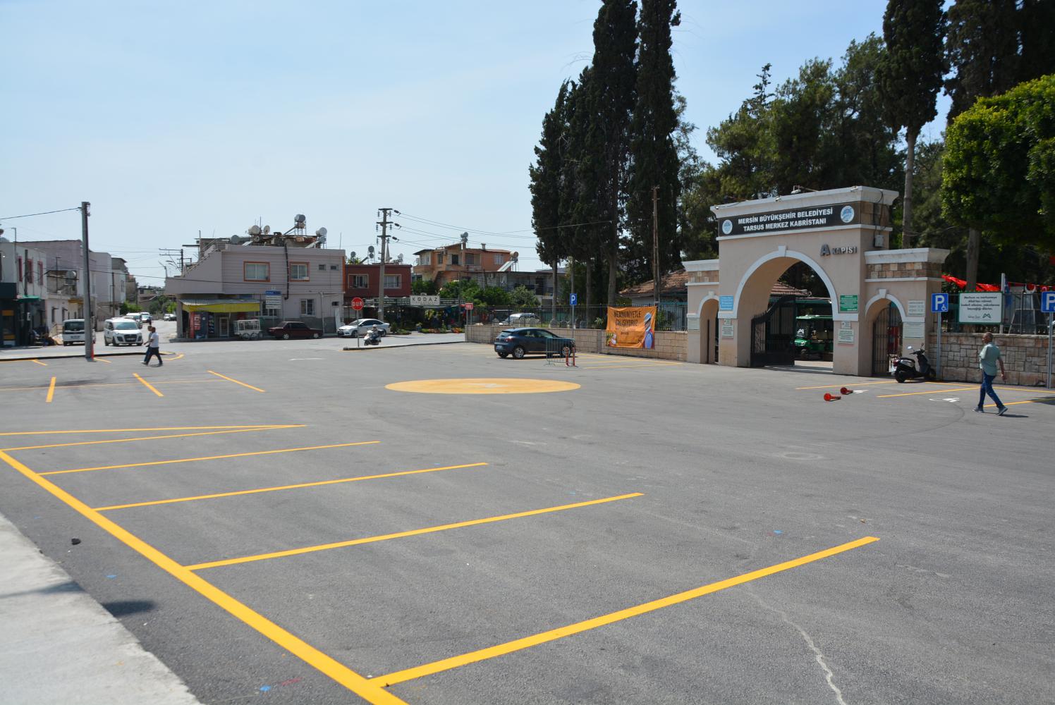 tarsus-sehir-mezarligi-otoparki-tamamen-yenilendi-kapasitesi-artti-1jpg-75760720250605090843